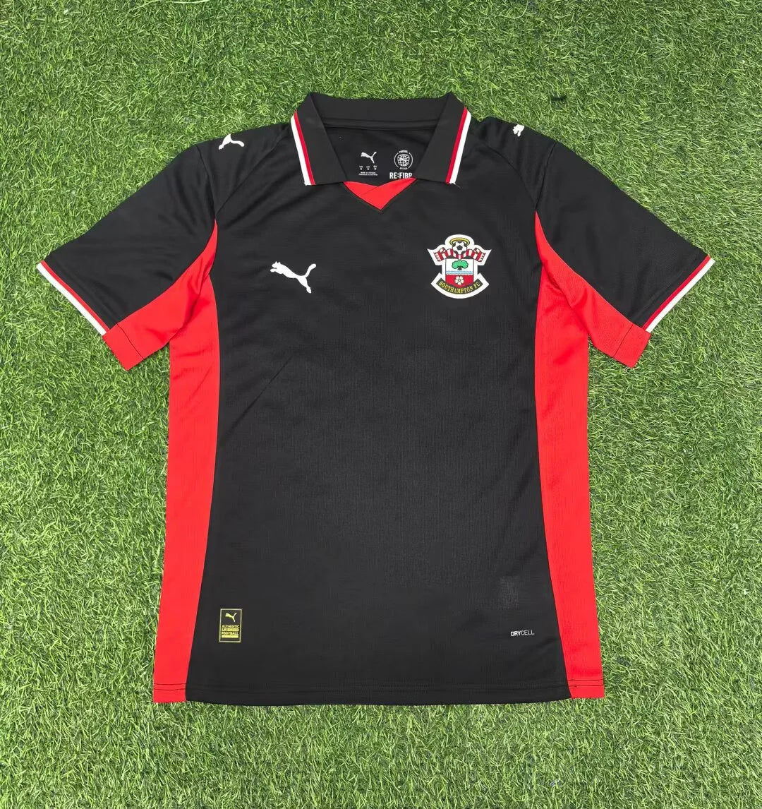 2025/2026 Southampton Alternative Away Kit