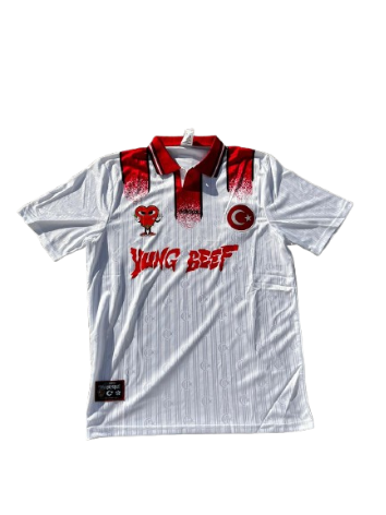 T-shirt YUNG BEEF x Turchia