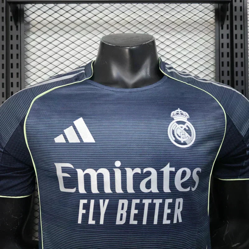 Real Madrid 2025/2026 Visitante Kit