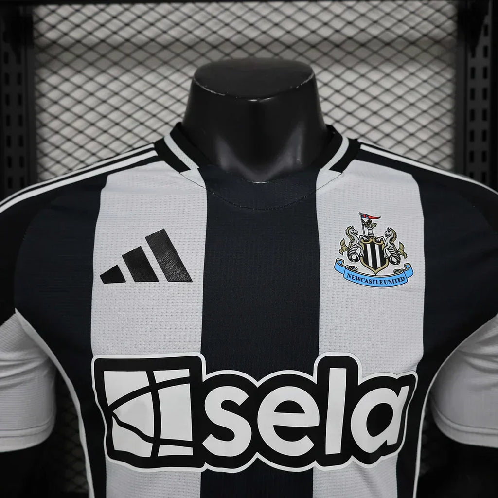 2024/2025 Divisa Locale Newcastle United