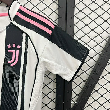 2025-2026 Kit Home Juventus Taglia Bambino