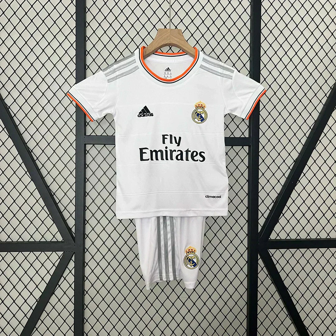 Kit da casa Retro Real Madrid 2013/2014 Taglia Bambino
