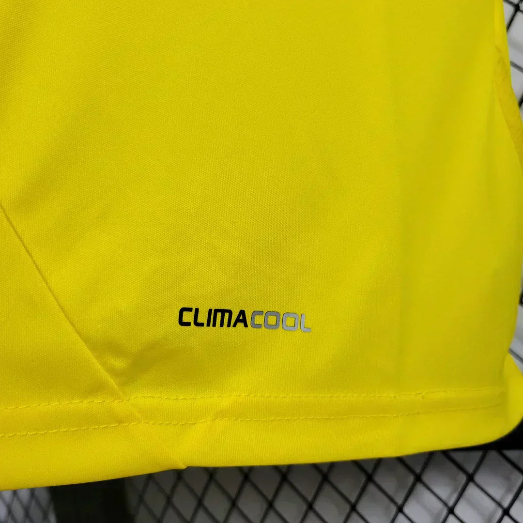 2011/2012 Retro Real Madrid Yellow Goalkeeper Kit