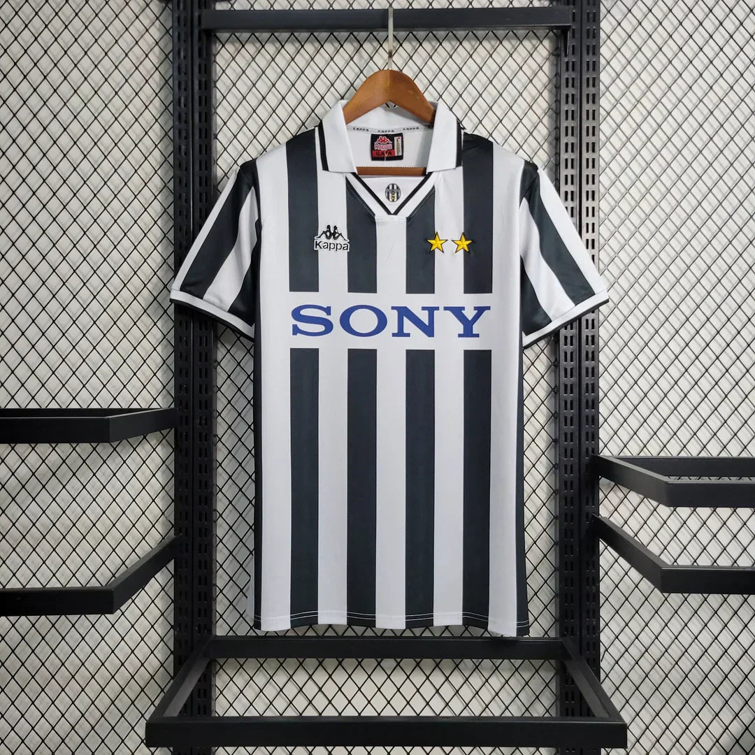 1996-1997 Retro Juventus Home